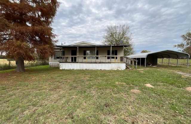742 VZ County Road 2504 - 742 Vz County Road 2504, Van Zandt County, TX 75103