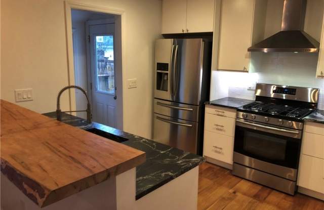 60 Iroquois Road Gallery 4
