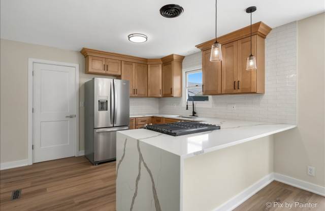 355 Hilltop Dr Gallery 3