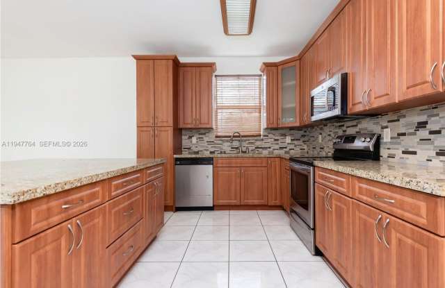 2398 SW 132nd Terrace, Miramar, FL 33027 photos photos