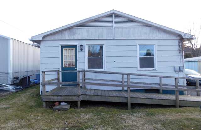 104 S BERGER Avenue - 104 S Berger Ave, Catawissa, PA 17820