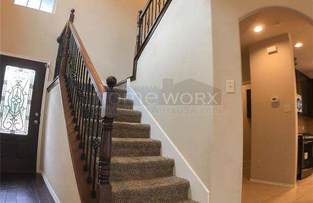 209 Red Hawk Place Gallery 3