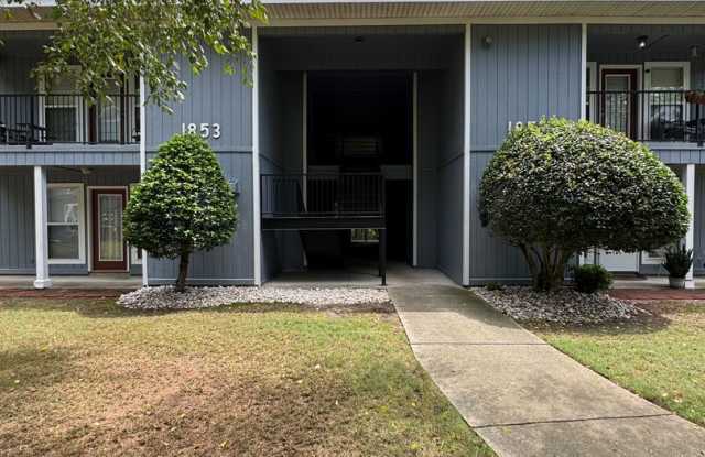 Cute 2 Bed 2 Bath Ground Level Condo with Community Pool photos photos Cute 2 Bed 2 Bath Ground Level Condo with Community Pool photos photos