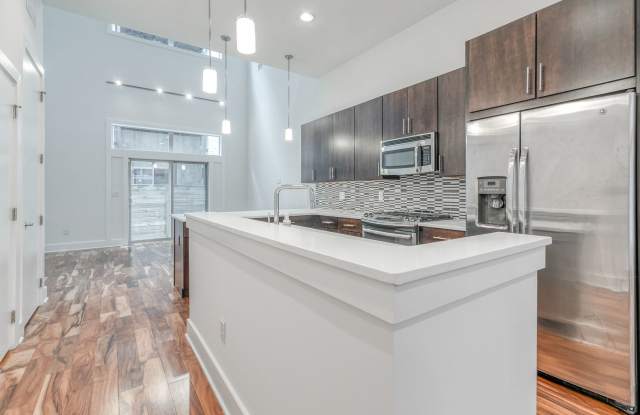 Old City Townhome - 7 Bank Street, Philadelphia, PA 19106