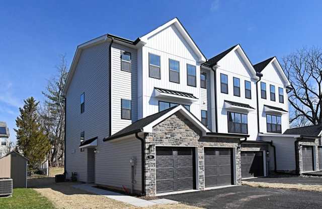 51 W CLYMER Avenue photos photos