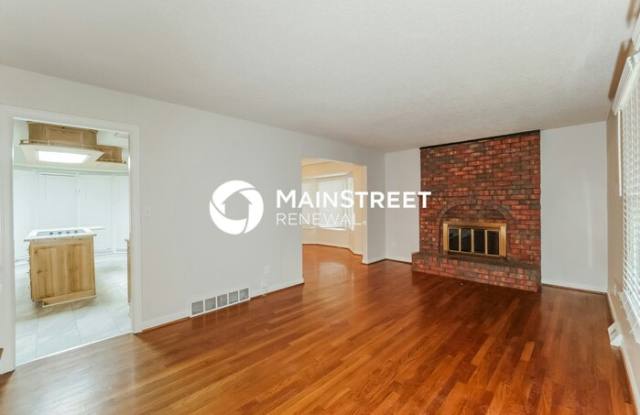 18717 East Hanthorn Drive Gallery 4