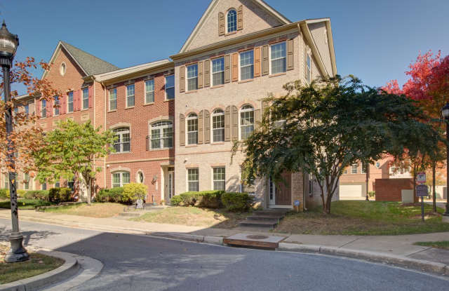 LOVLY BRICK FRONT TOWNHOME photos photos LOVLY BRICK FRONT TOWNHOME photos photos