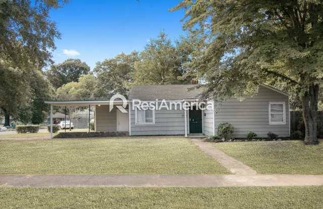 Newly Renovated 3/1 In 38111 photos photos