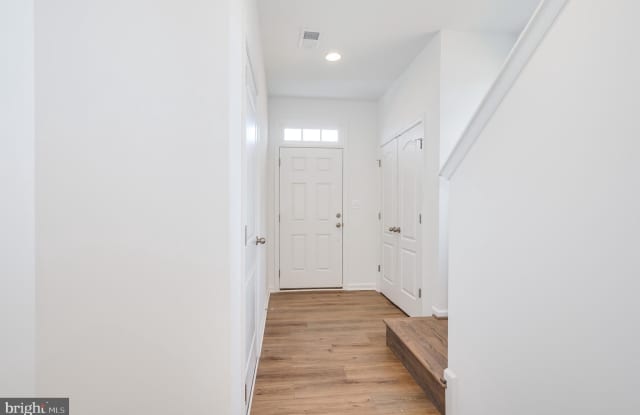 301 Hillsdale Place photos photos