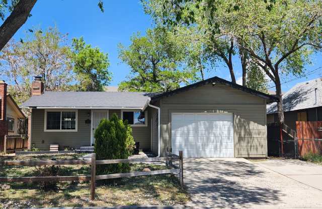 3 Bedroom Home Centrally Located in Carson City - 420 Corbett Street, Carson City, NV 89706