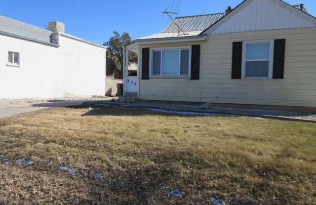 2 bedroom, 1 bathroom Single Family Home - 235 West 200 North, Cedar City, UT 84720