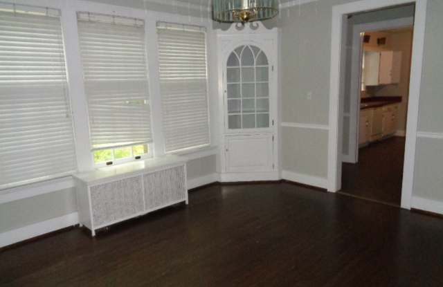 2131 Iuka Avenue Gallery 4