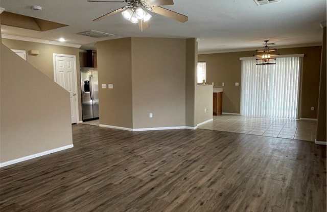 3590 Laguna Veneta Avenue photos photos