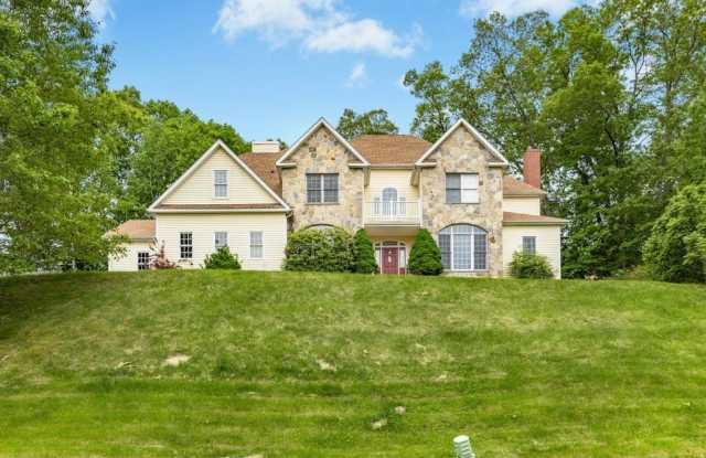 2 Arrowhead Lane photos photos