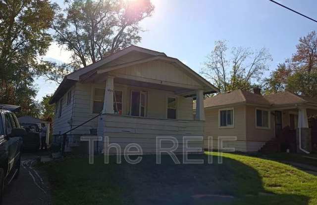 1023 Barrie Avenue - 1023 Barrie Avenue, Flint, MI 48507
