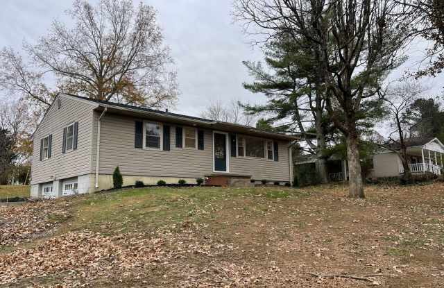 Fully Furnished House in Benton City Limits photos photos