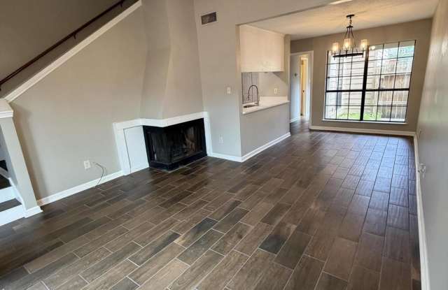 202 Long Plantation Boulevard Gallery 2