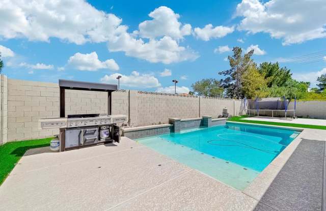 110 MONTCLAIR Drive Gallery 2