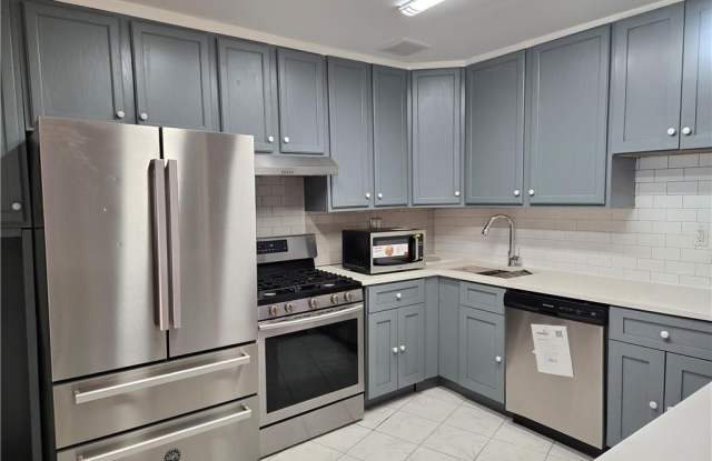 1021 East 85th Street - 1021 East 85th Street, Brooklyn, NY 11236