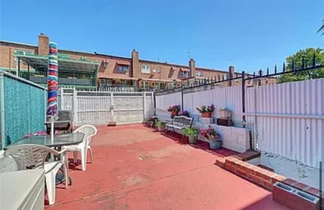 1127 East 82nd Street - 1127 East 82nd Street, Brooklyn, NY 11236