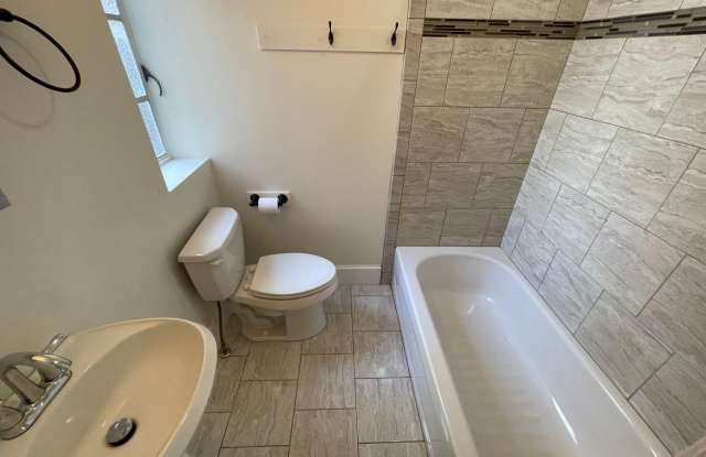 233 BROWN Street unit: 1 photos photos