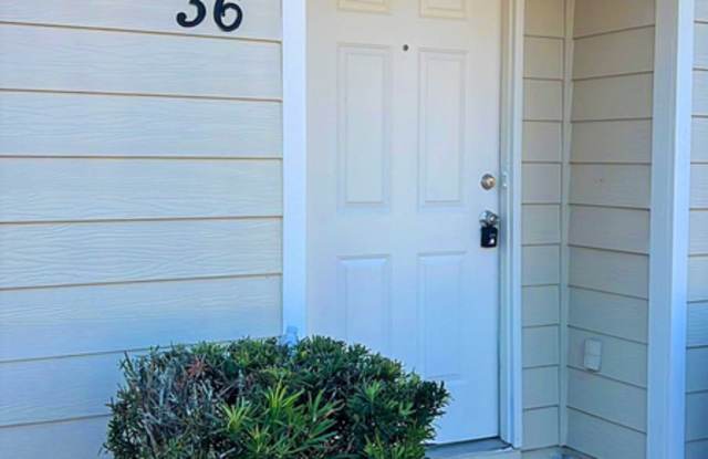 36 Sandalwood Ct - 36 Sandalwood Court, Oviedo, FL 32765