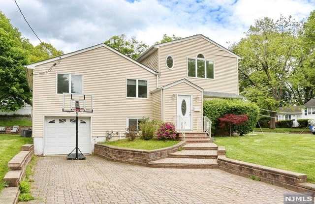 84  12th Street - 84 12th Street, Cresskill, NJ 07626