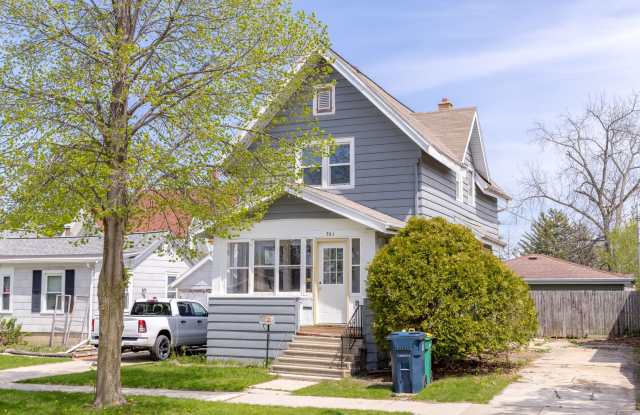 Charming 3-Bed Coming Available! - 361 Center Street, Fond du Lac, WI 54935 Charming 3-Bed Coming Available! - 361 Center Street, Fond du Lac, WI 54935