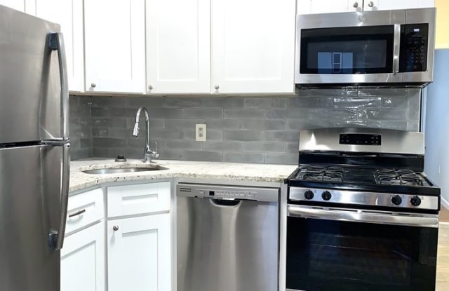 1104 WASHINGTON ST - 1104 Washington Street, Hoboken, NJ 07030