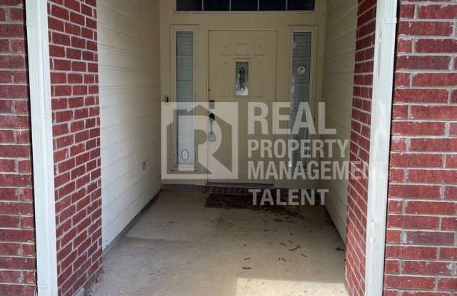 Coming in September!! Charming 3/2 bedroom home ready for you to call home. photos photos