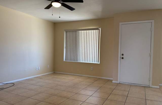 55+ Single level home - Community Pool Gallery 4