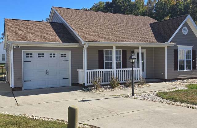 One Level Ranch - 4091 Leak Creek Court, Winston-Salem, NC 27127