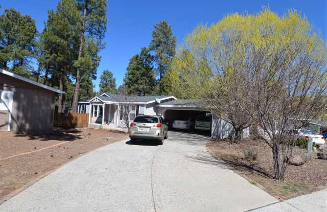 Charming 3BR/2BA Home with Spacious Backyard – Available June 1st! photos photos