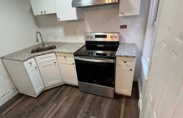 Cozy Five bedroom house... photos photos Cozy Five bedroom house... photos photos