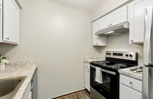 Charming Cottage Feel 1 & 2 Bedrooms! photos photos Charming Cottage Feel 1 & 2 Bedrooms! photos photos