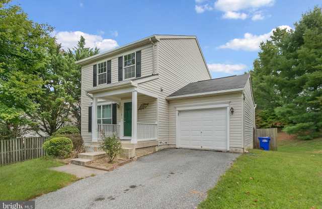 21203 COMFREY LANE Gallery 2