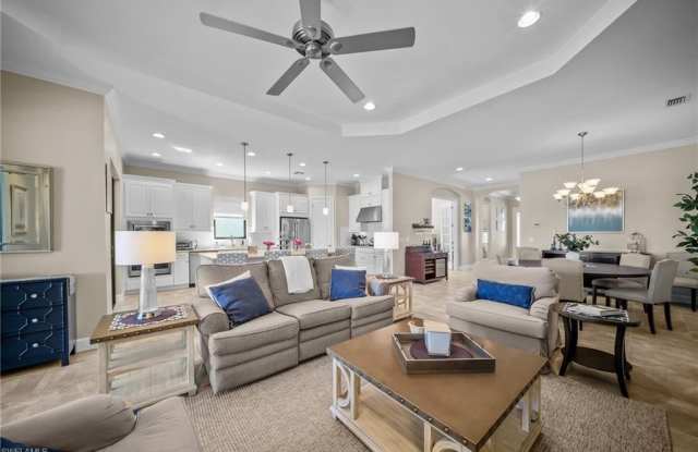 9361 Terresina Dr Gallery 3