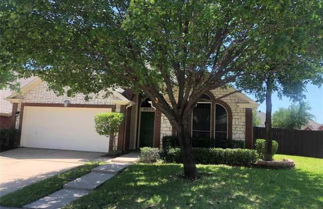4000 Double Oak Drive - 4000 Double Oak Drive, Bedford, TX 76021