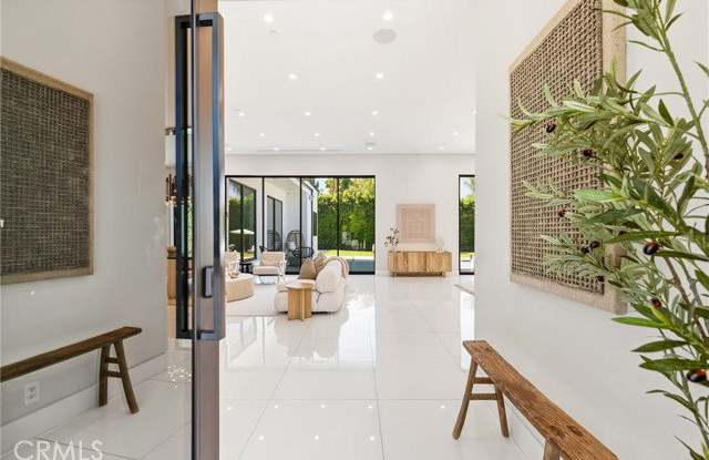 20141 Wells Drive Gallery 3