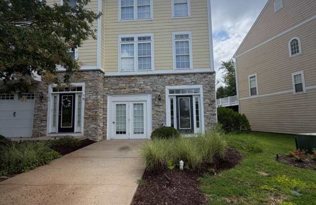 701 MONROE POINT Drive Gallery 2