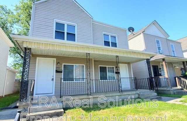 199 E Innis Ave photos photos