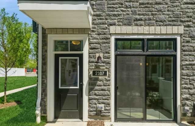 2107 DONATELLO Gallery 1