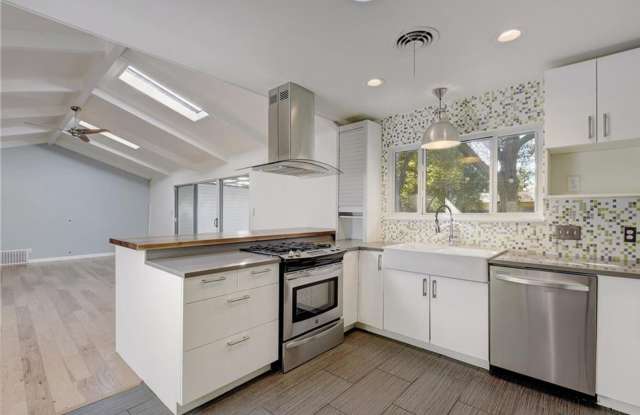 3005 White Rock Dr, Austin, Texas 78757 - 3005 White Rock Drive, Austin, TX 78757