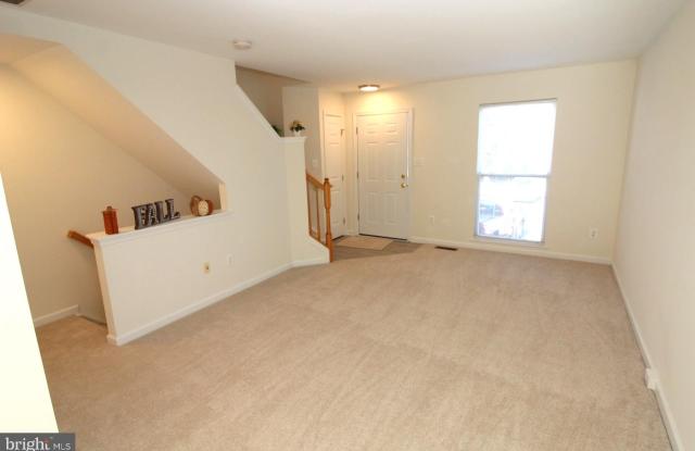 6385 MICHAEL ROBERT Drive Gallery 3