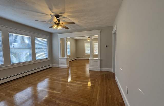 13 Sprague Street photos photos