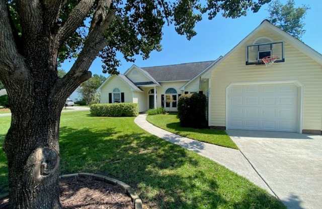 Stunning  3 bedroom 2 bath home in Northchase Gallery 4