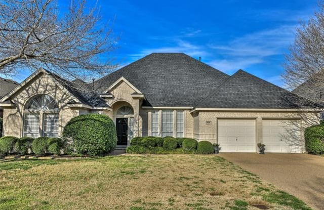 7016 Briercliff Court - 7016 Briercliff Court, Fort Worth, TX 76132