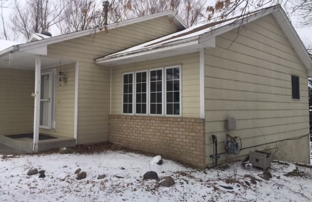 415 Mint Cir - 415 Mint Circle, Shakopee, MN 55379