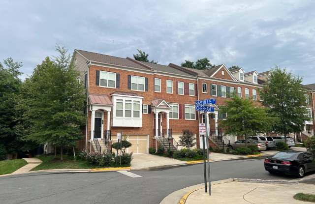 2921 CHESHAM STREET photos photos