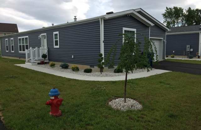 41 EDGEWATER Drive photos photos